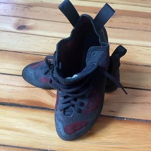 Butora Advanced Climbing Shoes Women’s 8.5 Men’s 9.5